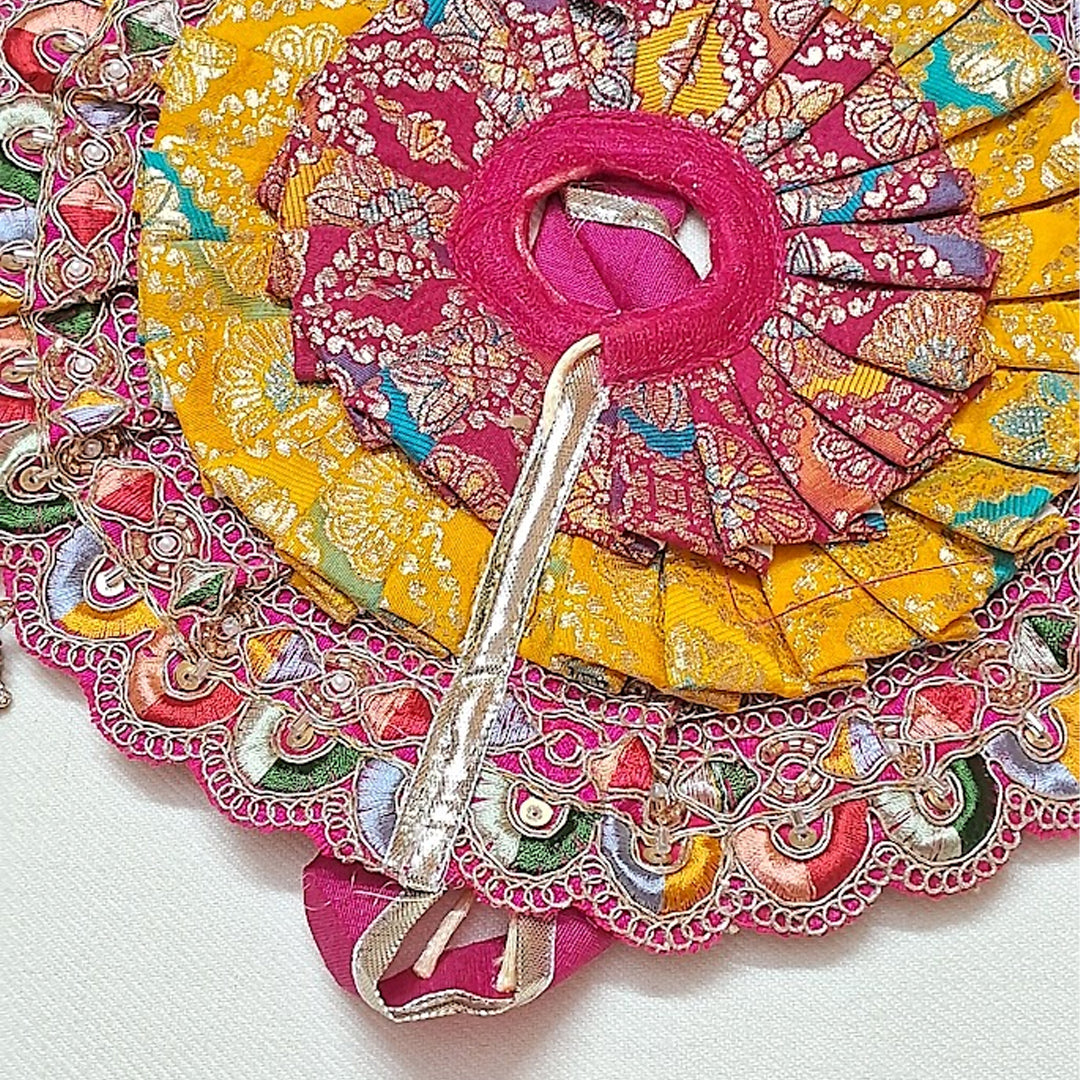 Peela Rangoli Rajsi Laddu Gopal Poshak